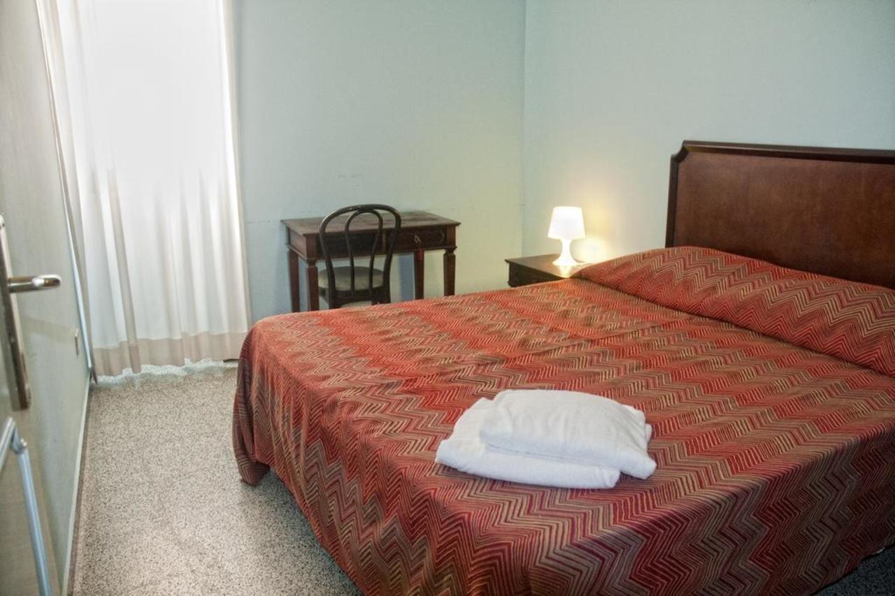 Residence Riva Gaia テッラチーナ エクステリア 写真