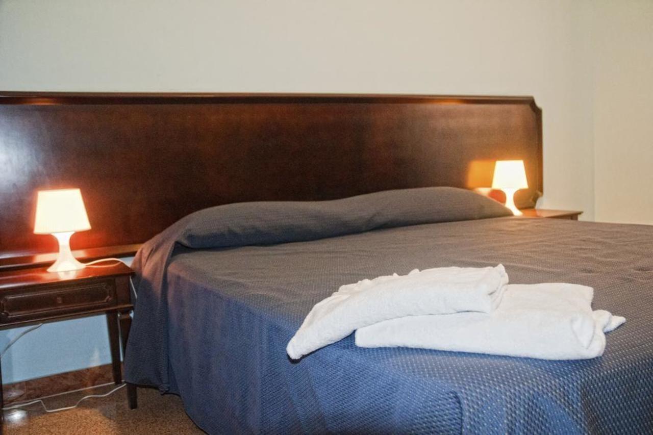 Residence Riva Gaia テッラチーナ エクステリア 写真